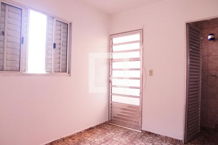 Quarto de casa para alugar com 1 quarto, 32m² em Lauzane Paulista, São Paulo
