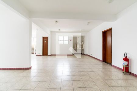 Apartamento para alugar com 50m², 2 quartos e 1 vaga Apartamento para alugar com 50m², 2 quartos e 1 vagaÁrea comum - Salão de festas