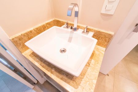 Apartamento para alugar com 50m², 2 quartos e 1 vaga Apartamento para alugar com 50m², 2 quartos e 1 vagaBanheiro