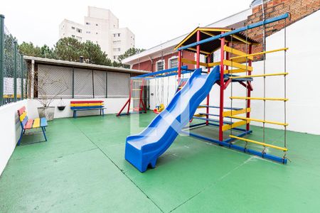 Apartamento para alugar com 50m², 2 quartos e 1 vaga Apartamento para alugar com 50m², 2 quartos e 1 vagaÁrea Comum - Playground