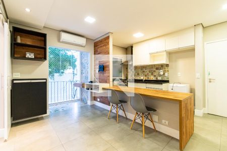 Sala  de apartamento para alugar com 2 quartos, 50m² em Vila Paulista, São Paulo