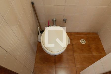 Apartamento à venda com 140m², 3 quartos e 2 vagasBanheiro de Serviço