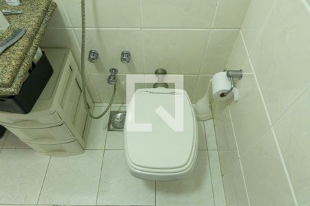 Apartamento à venda com 140m², 3 quartos e 2 vagasBanheiro Social