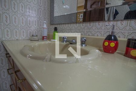 Casa para alugar com 130m², 3 quartos e 2 vagasBanheiro