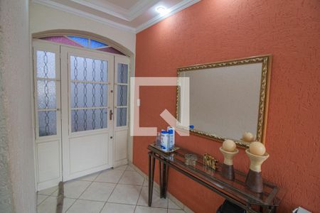 Entrada de casa para alugar com 3 quartos, 130m² em Jardim Caravelas, São Paulo