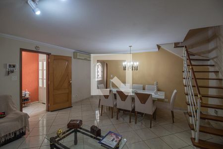 Sala de casa para alugar com 3 quartos, 130m² em Jardim Caravelas, São Paulo