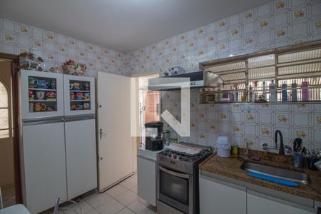 Casa para alugar com 130m², 3 quartos e 2 vagasCozinha
