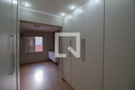 Suíte de casa para alugar com 3 quartos, 130m² em Jardim Caravelas, São Paulo