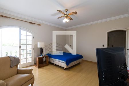 Casa de condomínio à venda com 550m², 4 quartos e 6 vagasQuarto Suíte