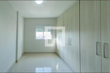 Suíte 1 de apartamento à venda com 2 quartos, 94m² em Mansões Santo Antônio, Campinas