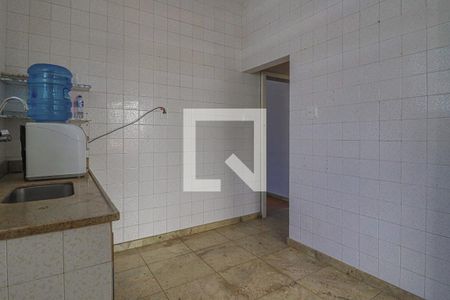 Casa para alugar com 300m², 4 quartos e 3 vagasCozinha