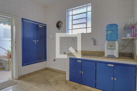 Casa para alugar com 300m², 4 quartos e 3 vagasCozinha