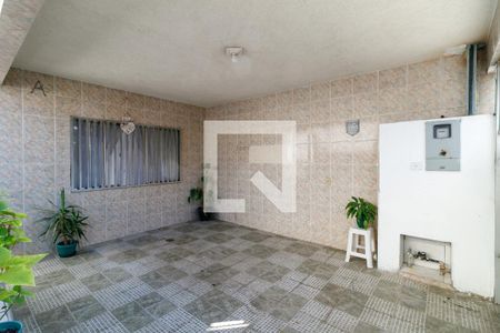 Casa à venda com 180m², 3 quartos e 1 vagaGaragem