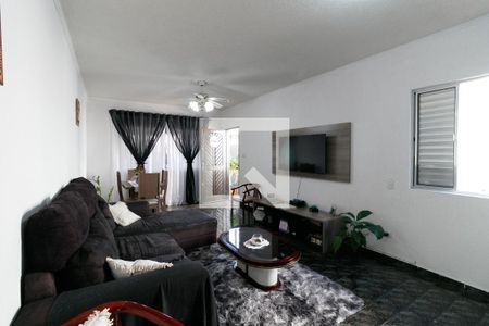 Casa à venda com 180m², 3 quartos e 1 vagaSala