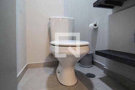 Lavabo  de apartamento para alugar com 1 quarto, 49m² em Jardim Europa, São Paulo