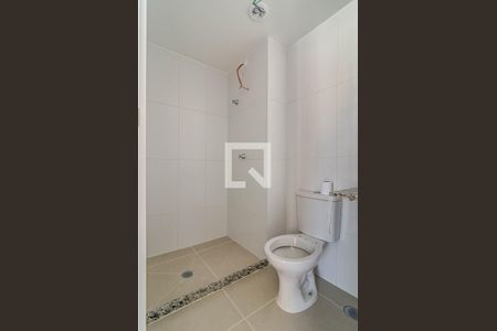 Banheiro de kitnet/studio à venda com 1 quarto, 25m² em Pinheiros, São Paulo