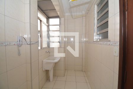 Apartamento à venda com 60m², 2 quartos e sem vagaCozinha e Área de Serviço