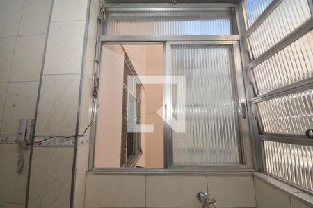 Apartamento à venda com 60m², 2 quartos e sem vagaCozinha e Área de Serviço