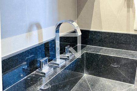 Studio para alugar com 40m², 1 quarto e 1 vaga Studio para alugar com 40m², 1 quarto e 1 vagaBanheiro