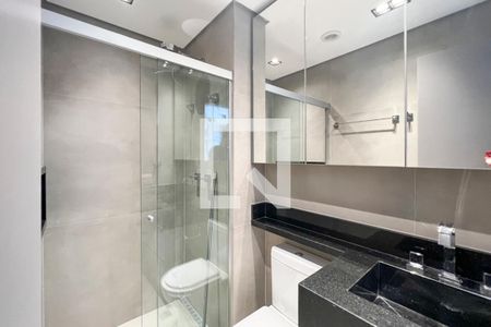 Studio para alugar com 40m², 1 quarto e 1 vaga Studio para alugar com 40m², 1 quarto e 1 vagaBanheiro