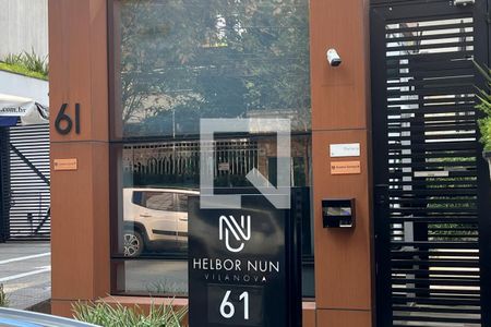 Studio para alugar com 40m², 1 quarto e 1 vaga Studio para alugar com 40m², 1 quarto e 1 vagaFachada