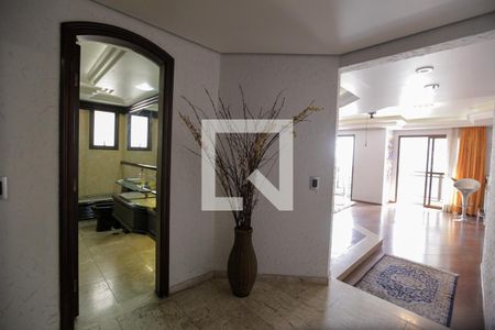 Apartamento à venda com 211m², 3 quartos e 3 vagas Apartamento à venda com 211m², 3 quartos e 3 vagasEntrada