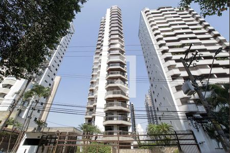 Apartamento à venda com 211m², 3 quartos e 3 vagas