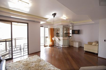 Apartamento à venda com 211m², 3 quartos e 3 vagas Apartamento à venda com 211m², 3 quartos e 3 vagasSala