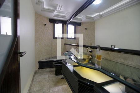 Apartamento à venda com 211m², 3 quartos e 3 vagas Apartamento à venda com 211m², 3 quartos e 3 vagasLavabo