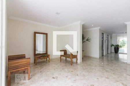 Apartamento para alugar com 80m², 2 quartos e 1 vaga Apartamento para alugar com 80m², 2 quartos e 1 vagaHall de Entrada