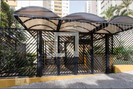 Apartamento para alugar com 80m², 2 quartos e 1 vaga Apartamento para alugar com 80m², 2 quartos e 1 vagaFachada