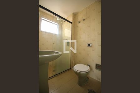 Apartamento para alugar com 80m², 2 quartos e 1 vaga Apartamento para alugar com 80m², 2 quartos e 1 vagaBanheiro