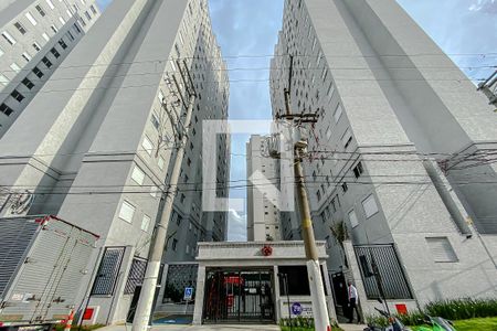 Apartamento para alugar com 40m², 2 quartos e sem vagaFachada e portaria