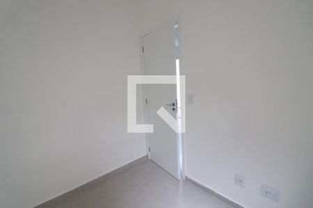 Quarto 2 de apartamento para alugar com 2 quartos, 39m² em Parada Inglesa, São Paulo