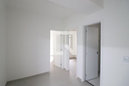 Sala/Cozinha de apartamento para alugar com 2 quartos, 39m² em Parada Inglesa, São Paulo