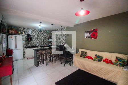 Sala de casa à venda com 3 quartos, 136m² em Vila Jacuí, São Paulo