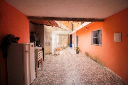 Casa à venda com 136m², 3 quartos e 2 vagas Casa à venda com 136m², 3 quartos e 2 vagasQuintal