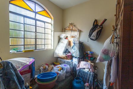 Casa à venda com 720m², 4 quartos e 4 vagas Casa à venda com 720m², 4 quartos e 4 vagasQuarto de Serviço