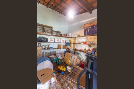 Casa à venda com 720m², 4 quartos e 4 vagas Casa à venda com 720m², 4 quartos e 4 vagasQuarto da Área da Churrasqueira