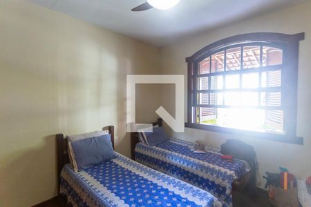 Casa à venda com 720m², 4 quartos e 4 vagas Casa à venda com 720m², 4 quartos e 4 vagasQuarto 3