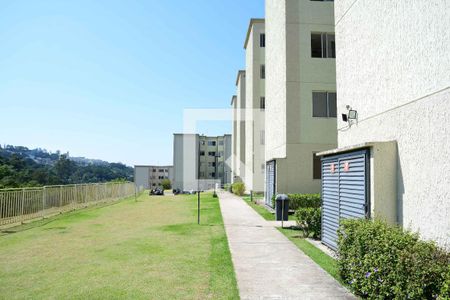 Apartamento para alugar com 38m², 2 quartos e 1 vagaFundos