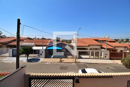 Casa à venda com 237m², 4 quartos e 4 vagasVista da Varanda do Quarto 3 (suíte)