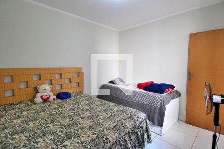 Casa à venda com 237m², 4 quartos e 4 vagasQuarto 1