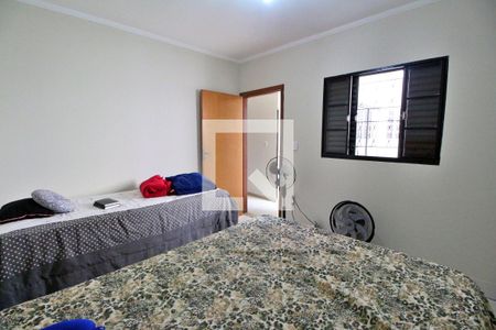 Casa à venda com 237m², 4 quartos e 4 vagasQuarto 1