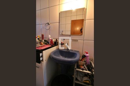 Casa à venda com 237m², 4 quartos e 4 vagasBanheiro do Quarto 3 (suíte)