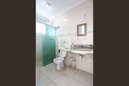 Apartamento à venda com 200m², 3 quartos e 3 vagasbanheiro da suíte 