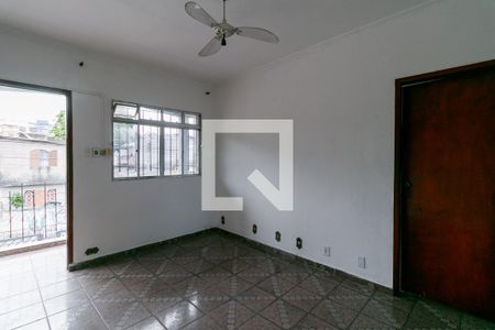 Sala de casa para alugar com 3 quartos, 130m² em Vila Paranaguá, São Paulo
