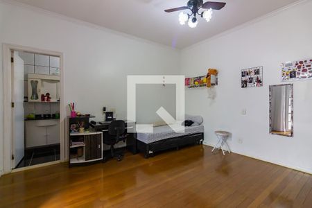 Casa à venda com 193m², 3 quartos e 5 vagasSuíte 3