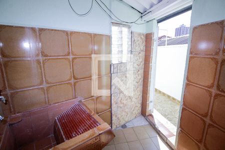 Casa para alugar com 50m², 1 quarto e sem vagaÁrea de Serviço