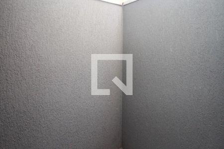 varanda de apartamento para alugar com 2 quartos, 41m² em Jardim Independência, São Paulo